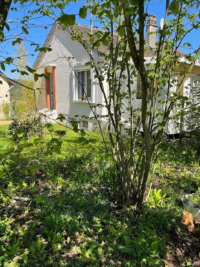 La maison d'Aurore et Patrice - jacuzzi couvert et jardin privés